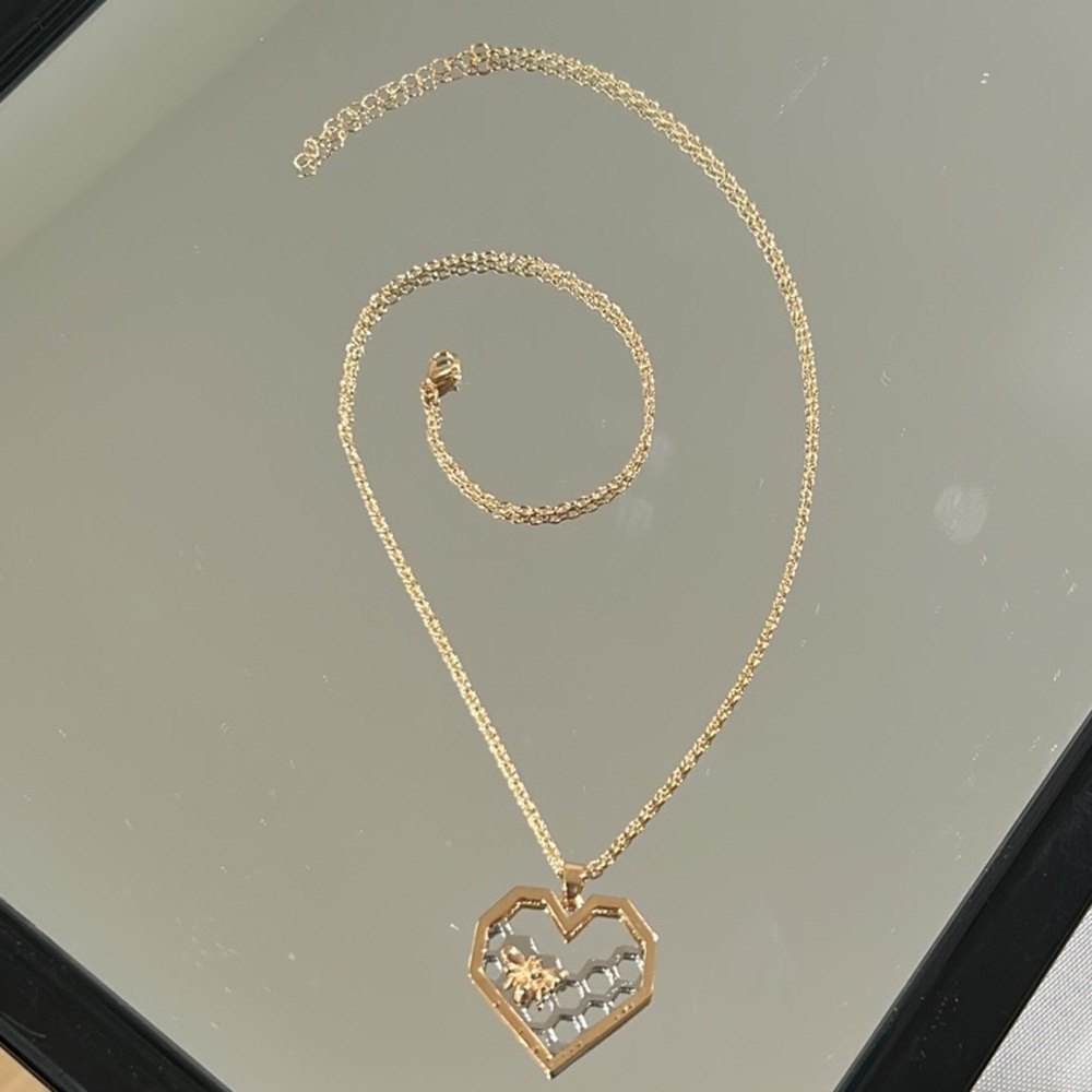 Heart with Bee & Honeycomb Necklace - Picture 5 of 9